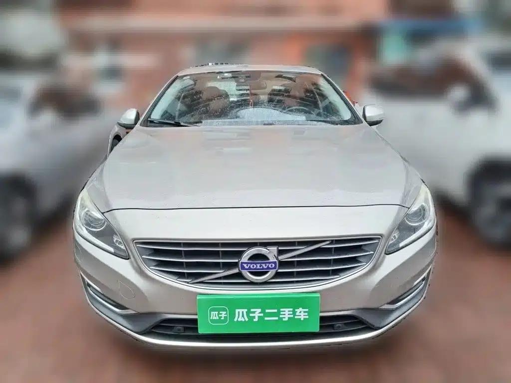 2015 Volvo S60 S60L 2.0T Smart Edition — миниатюра 3