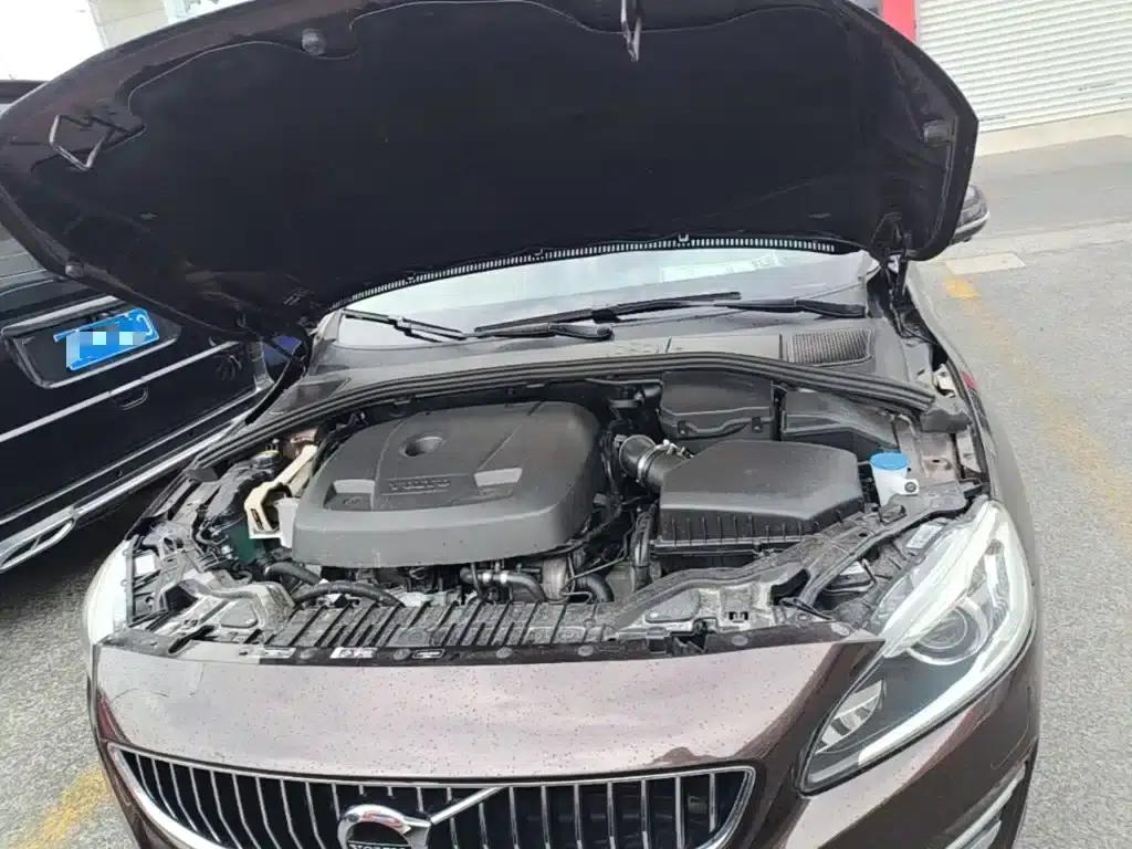 2019 Volvo S60 S60L T3 Smart Edition — миниатюра 20