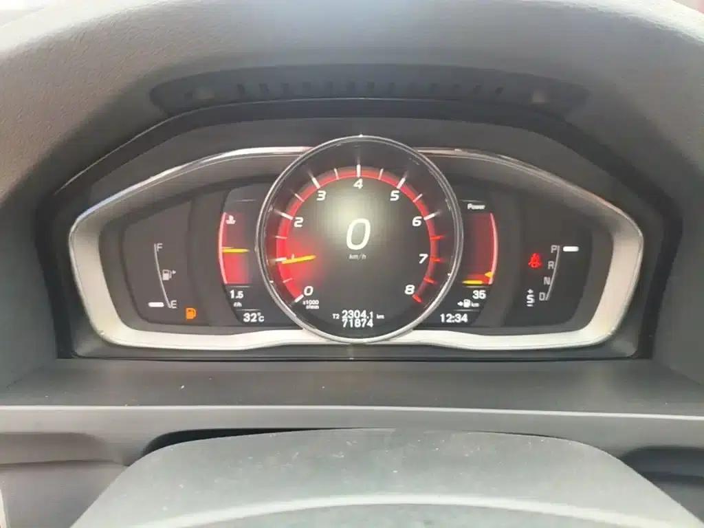 2017 Volvo S60L T4 Smart Edition — миниатюра 12