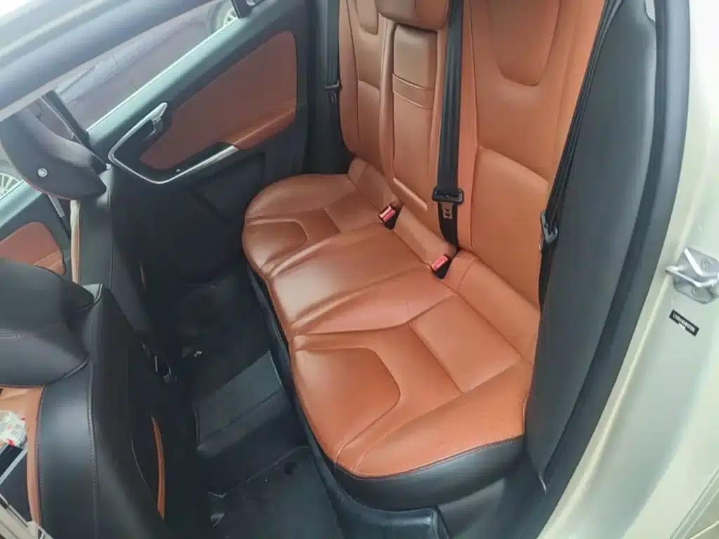 2017 Volvo S60L T4 Smart Edition — миниатюра 17
