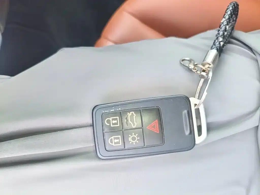 2017 Volvo S60L T4 Smart Edition — миниатюра 9