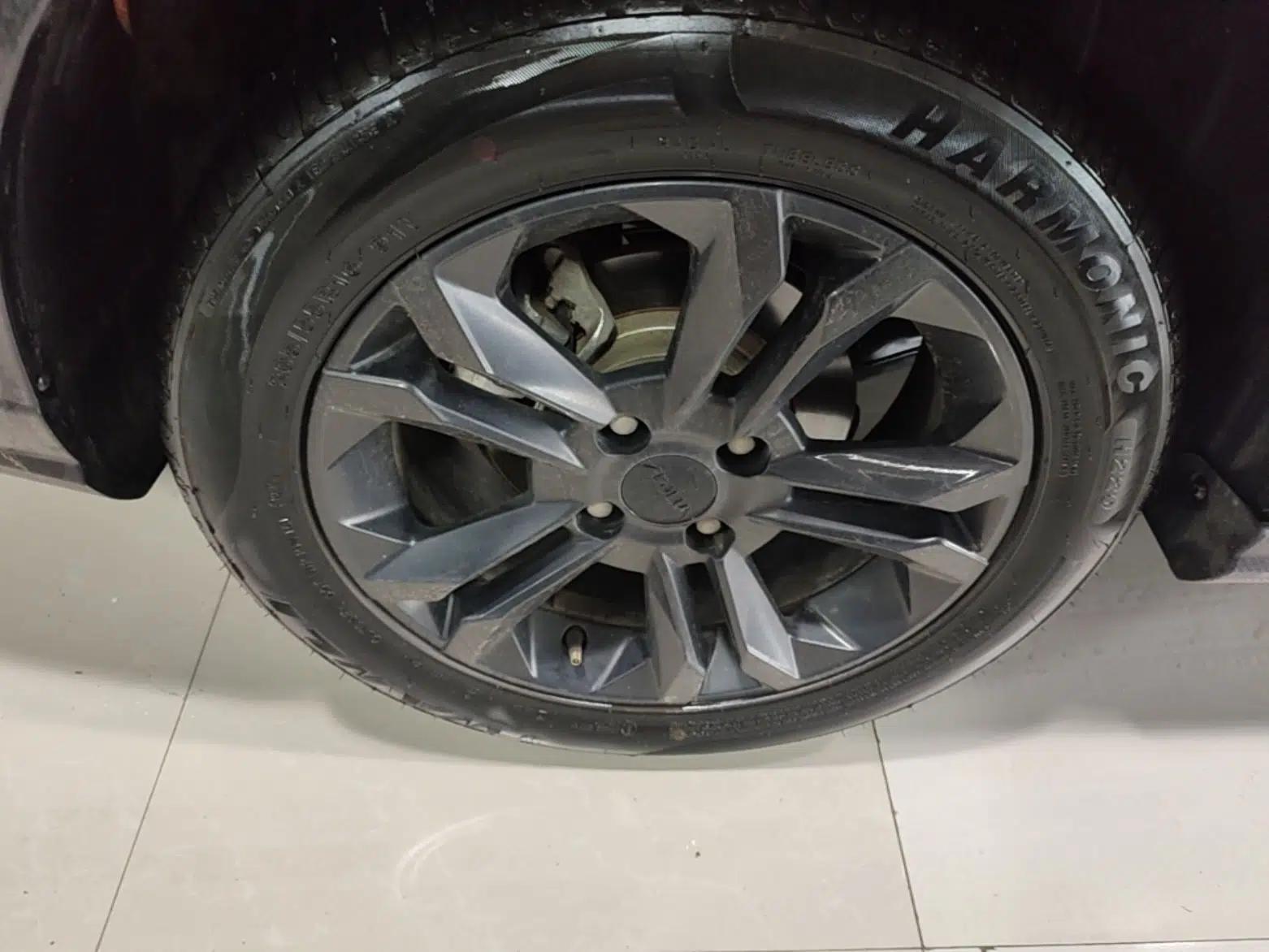Dongfeng Aeolus Yixuan 2025 1.5L Automatic Luxury Version — миниатюра 11
