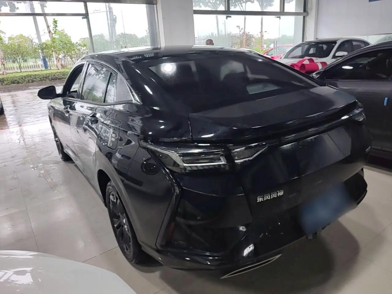 Dongfeng Aeolus Yixuan 2025 1.5L Automatic Luxury Version — миниатюра 4