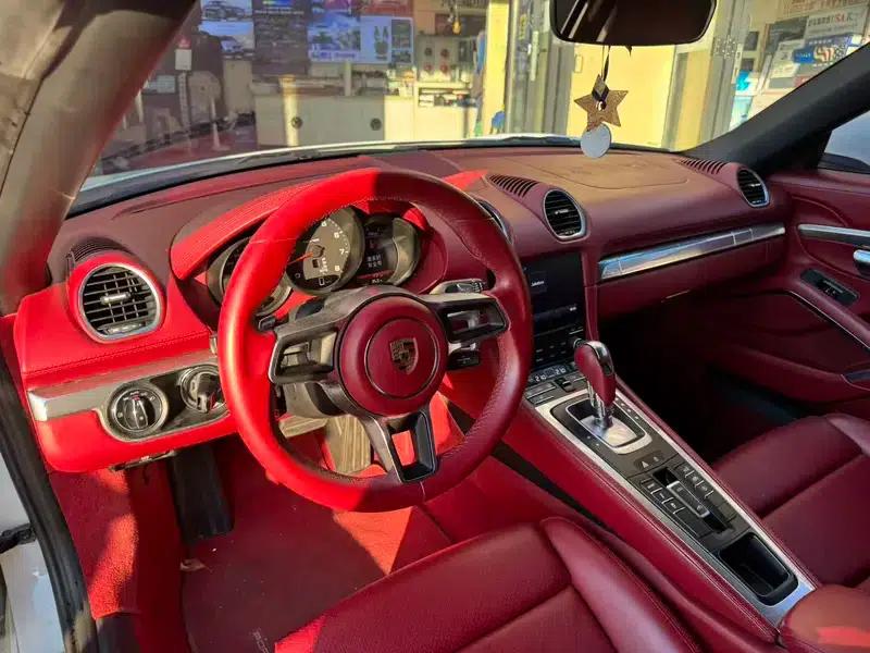 2020 Porsche 718 Boxster 2.0T — миниатюра 6
