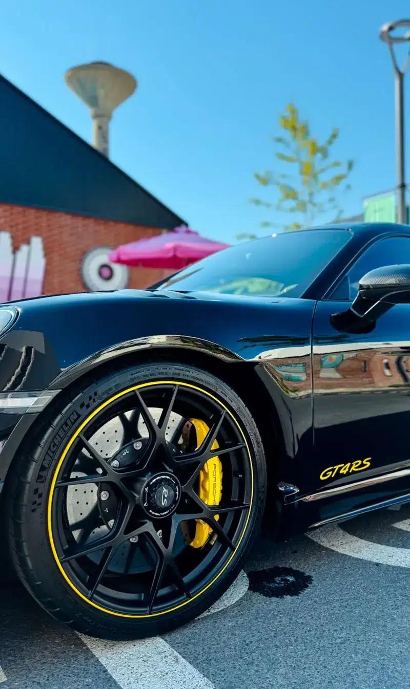 Porsche 718 2022 Cayman GT4 RS 4.0L — миниатюра 14