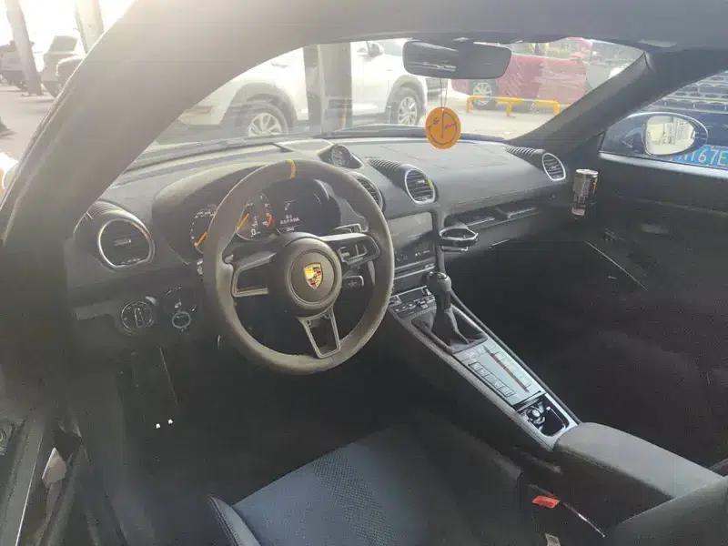 Porsche 718 2022 Cayman GT4 RS 4.0L — миниатюра 17