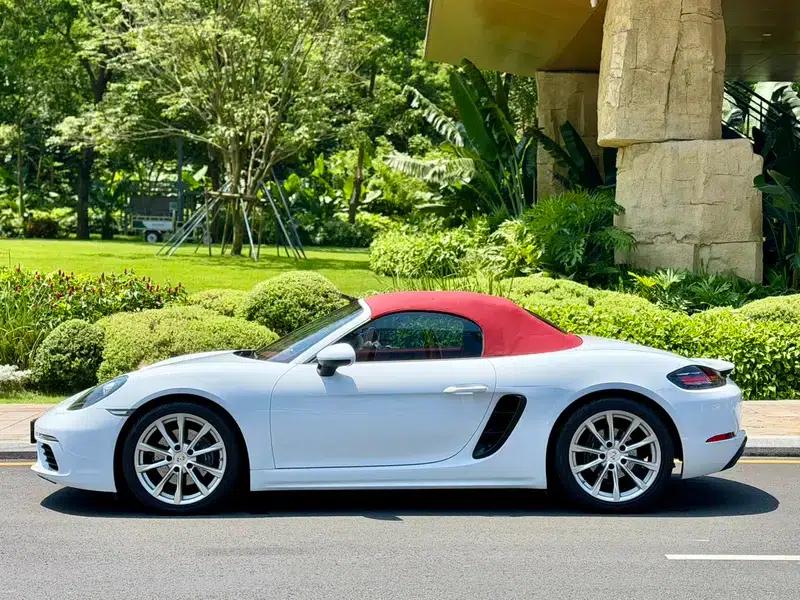 2018 Porsche 718 Boxster 2.0T — миниатюра 10