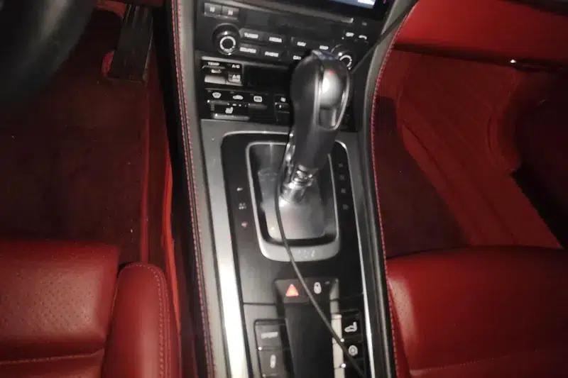 Porsche 718 Cayman 2016 2.0T — миниатюра 16