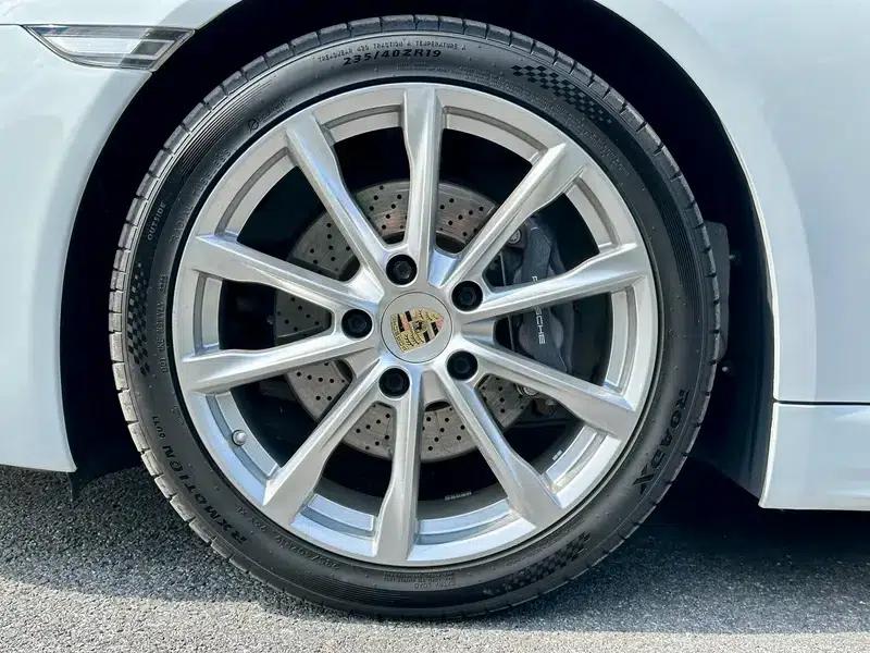 2020 Porsche 718 Boxster 2.0T — миниатюра 12