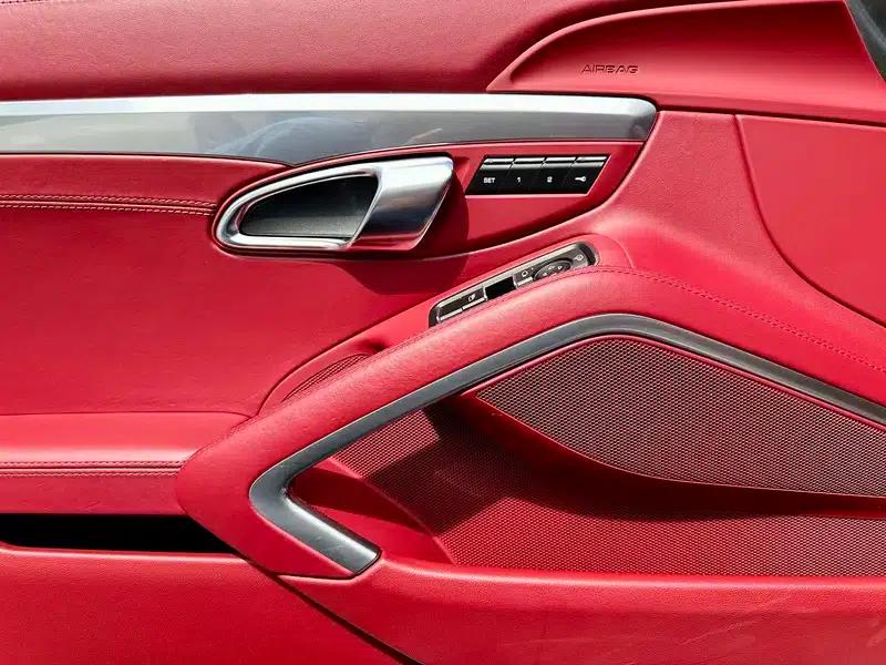 2020 Porsche 718 Boxster 2.0T — миниатюра 15