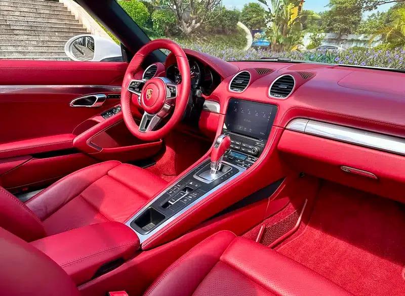 2020 Porsche 718 Boxster 2.0T — миниатюра 16