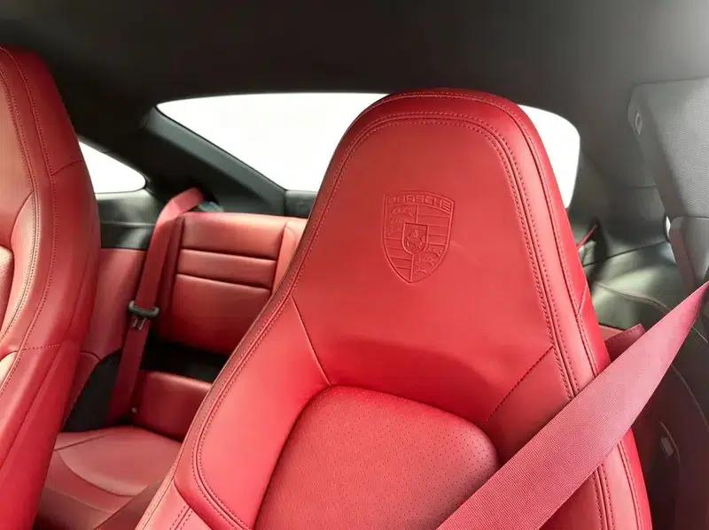 2024 Porsche 911 3.0T Automatic AWD 4-Seater Factory Custom Edition — миниатюра 10