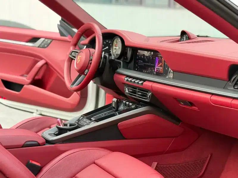 2023 Porsche 911 Targa 4 3.0T — миниатюра 20