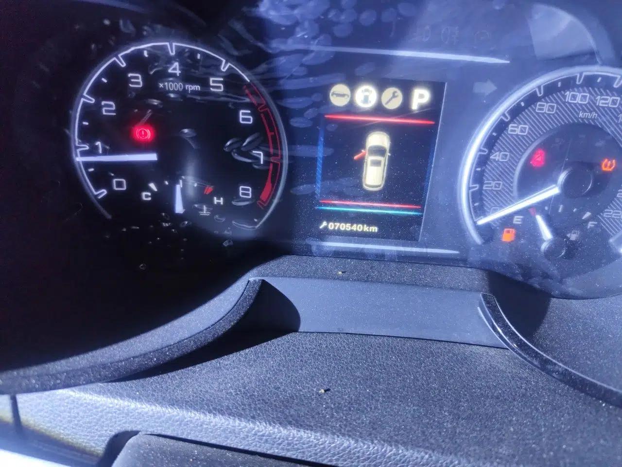 Dongfeng Aeolus AX7 2016 2.0L Automatic Zhiyi Trim — миниатюра 12