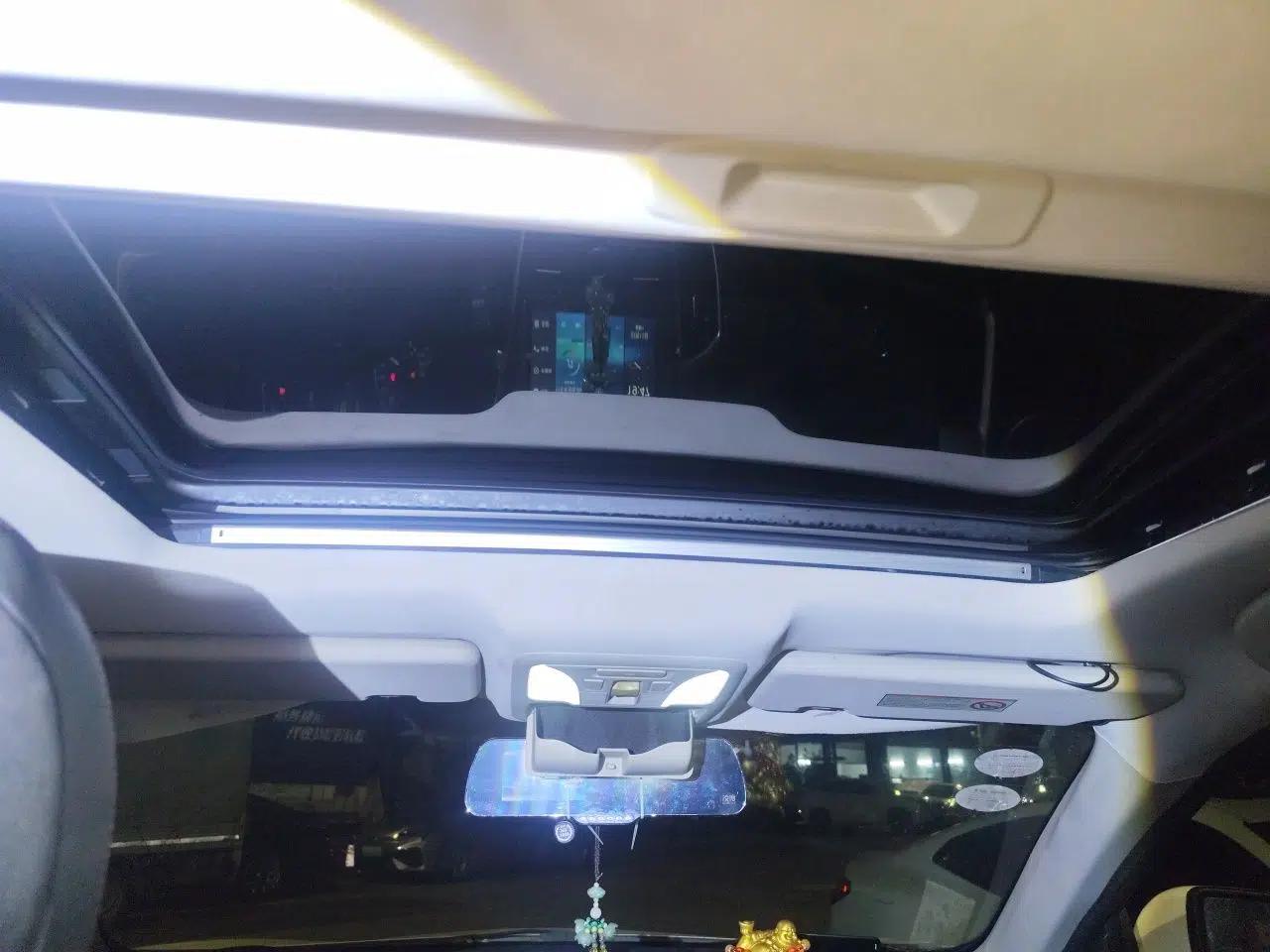 Dongfeng Aeolus AX7 2016 2.0L Automatic Zhiyi Trim — миниатюра 18