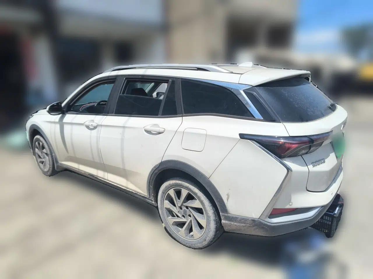 Dongfeng Aeolus Yixuan GS 2021 230T Automatic Chasing the Moon Edition — миниатюра 4