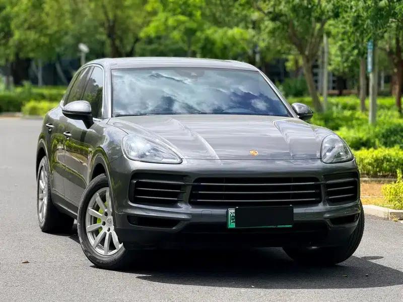 Cayenne E-Hybrid 2021 Cayenne E-Hybrid 2.0T — миниатюра 3