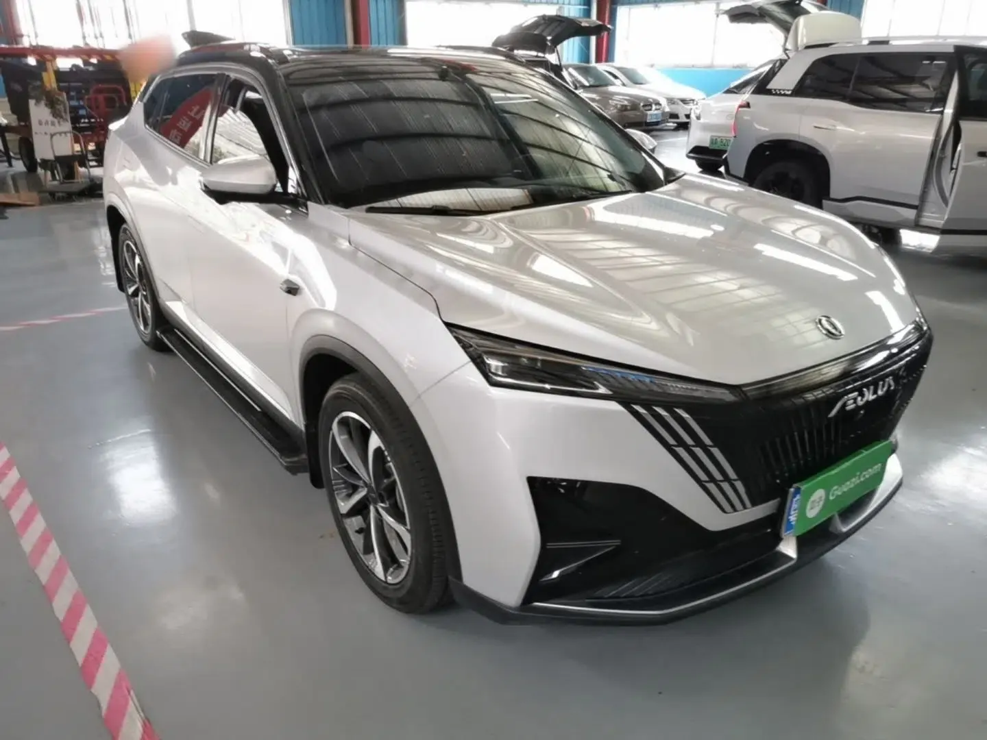 Dongfeng Aeolus Mage 2024 Honor Edition 1.5T Luxury Model — миниатюра 3