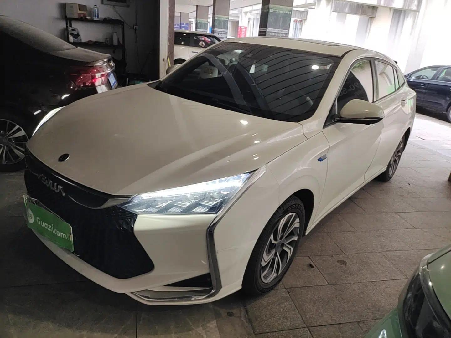 Dongfeng Aeolus Yixuan EV 2020 Zhiyue Model — миниатюра 1