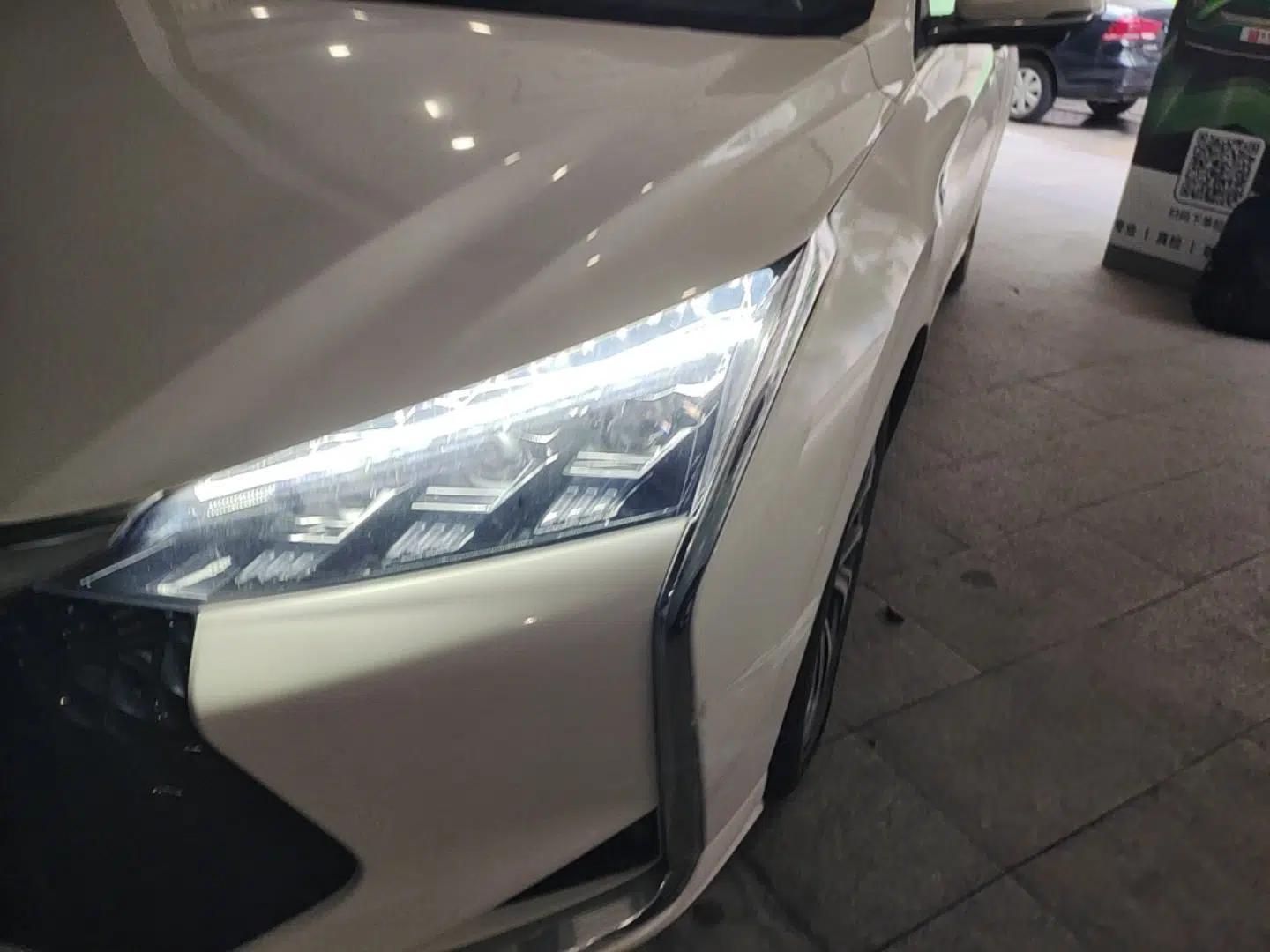 Dongfeng Aeolus Yixuan EV 2020 Zhiyue Model — миниатюра 8