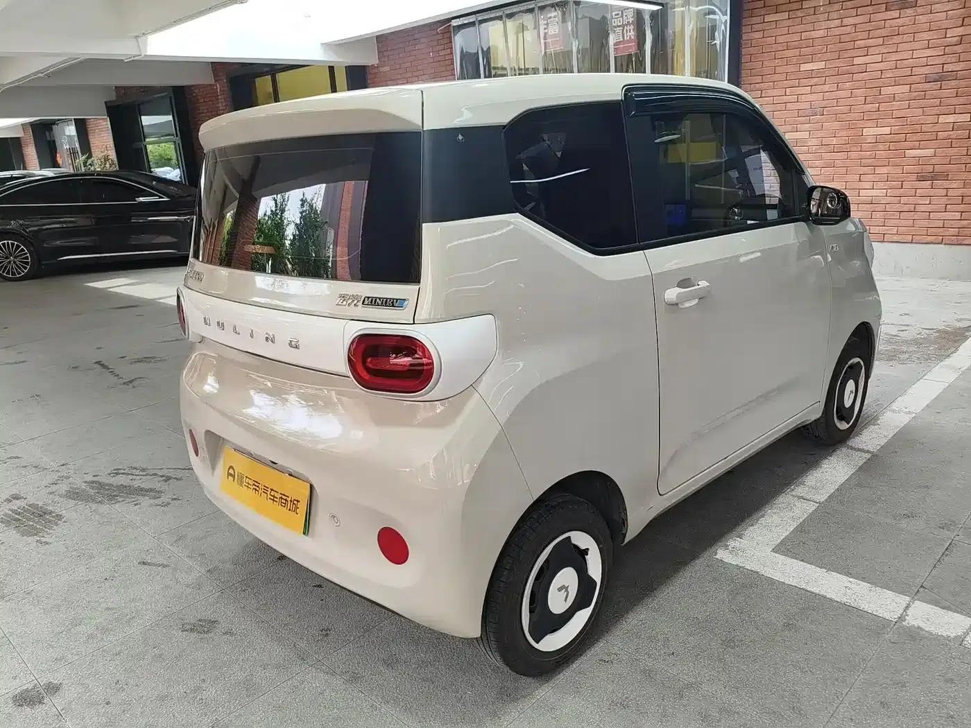 Hongguang MINIEV 2024 Third Generation 215km/h Youth Edition — миниатюра 3
