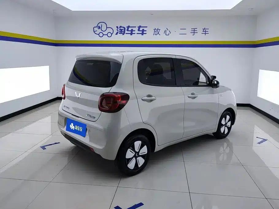 Hongguang MINIEV 2025 Fourth Generation Four-Door Advanced Model — миниатюра 3