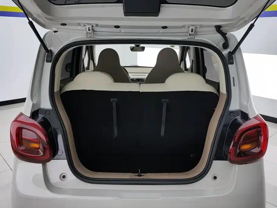 Hongguang MINIEV 2025 Fourth Generation Four-Door Advanced Model — миниатюра 4