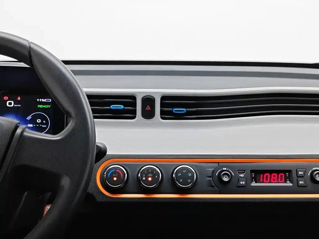 Hongguang MINIEV 2020 Model, Comfort Edition, Lithium Iron Phosphate — миниатюра 12
