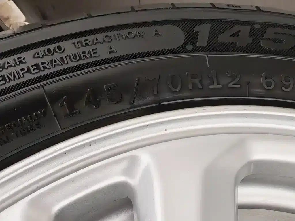 Hongguang MINIEV 2020 Model, Comfort Edition, Lithium Iron Phosphate — миниатюра 24