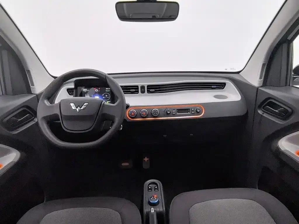 Hongguang MINIEV 2020 Model, Comfort Edition, Lithium Iron Phosphate — миниатюра 5