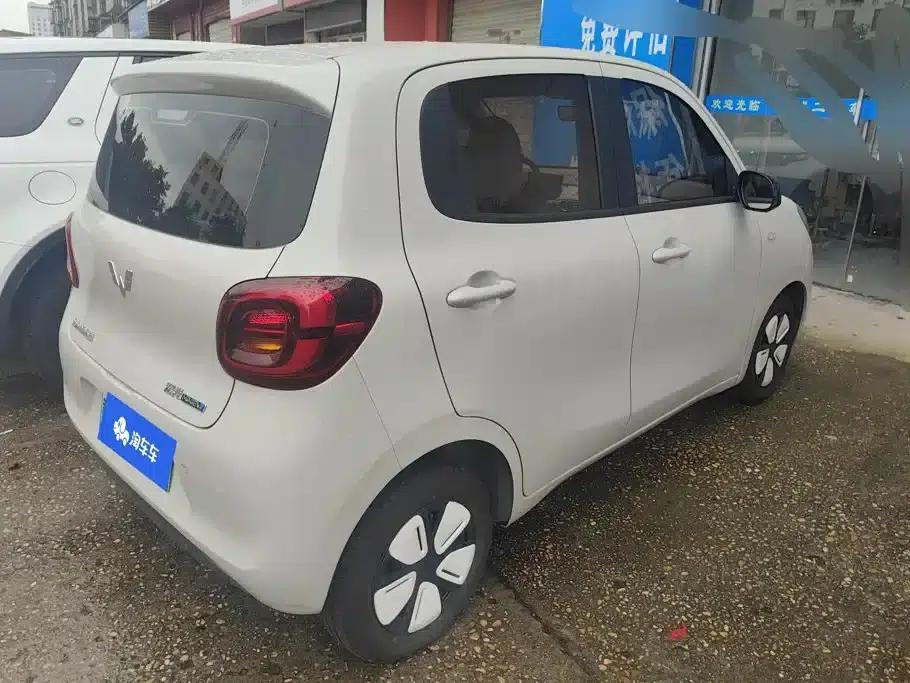 Hongguang MINIEV 2025 Fourth Generation Four-Door Advanced Model — миниатюра 3