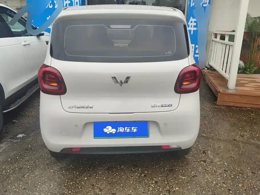 Hongguang MINIEV 2025 Fourth Generation Four-Door Advanced Model — миниатюра 4