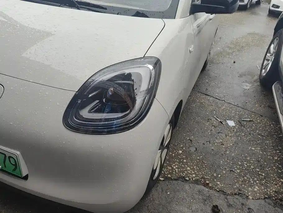 Hongguang MINIEV 2025 Fourth Generation Four-Door Advanced Model — миниатюра 5