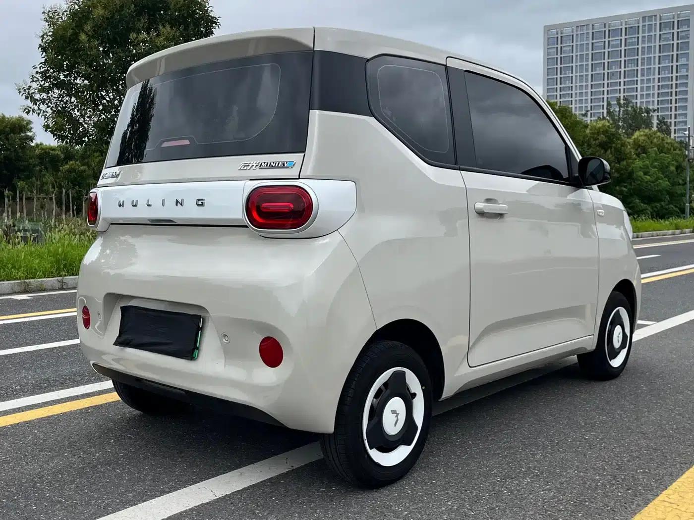 Hongguang MINIEV 2024 Third Generation 215km/h Advanced Edition — миниатюра 12