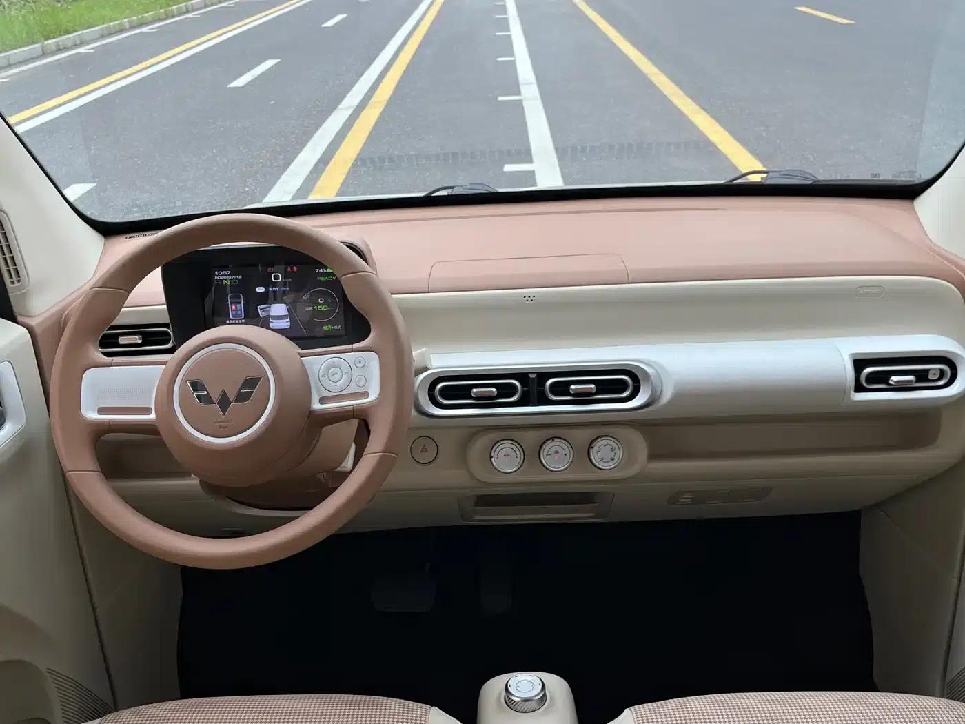 Hongguang MINIEV 2024 Third Generation 215km/h Advanced Edition — миниатюра 7