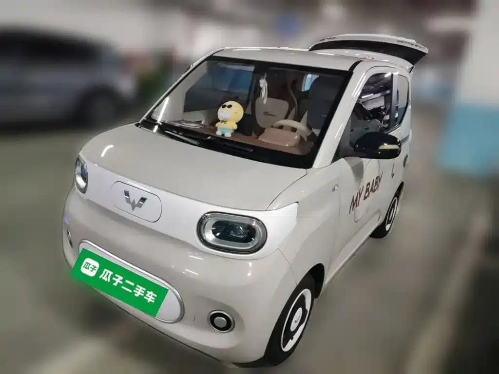 Hongguang MINIEV 2024 Third Generation 215km/h Youth Edition — миниатюра 1