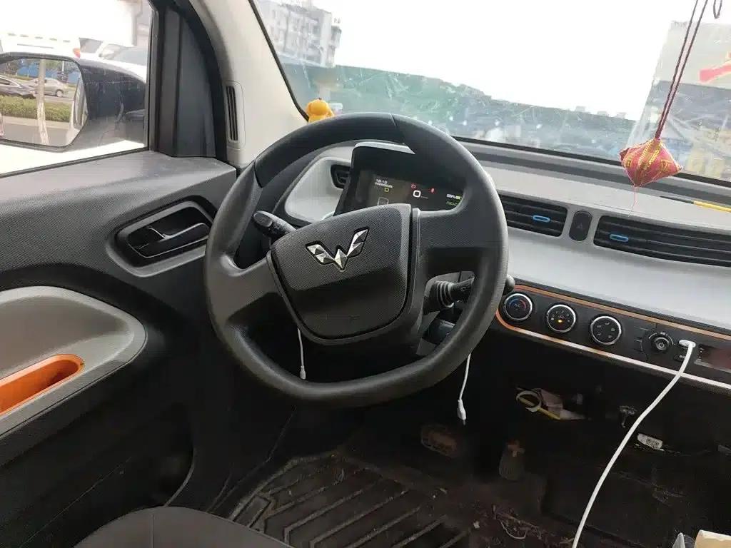 Hongguang MINIEV 2020 Enjoy Edition (Ternary Lithium) — миниатюра 3