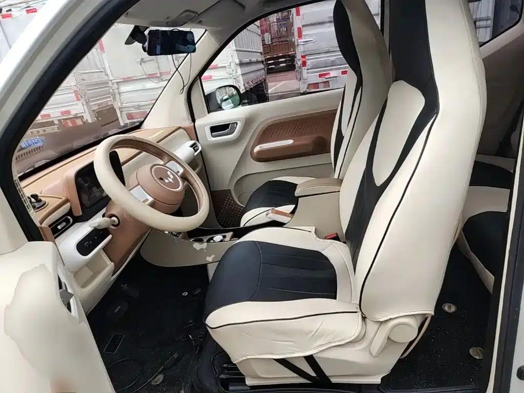 Hongguang MINIEV 2024 Model, Third Generation, 170km/h — миниатюра 15