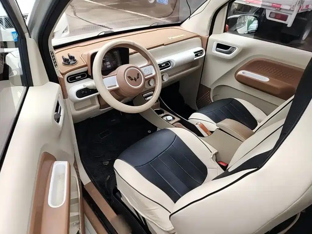 Hongguang MINIEV 2024 Model, Third Generation, 170km/h — миниатюра 16