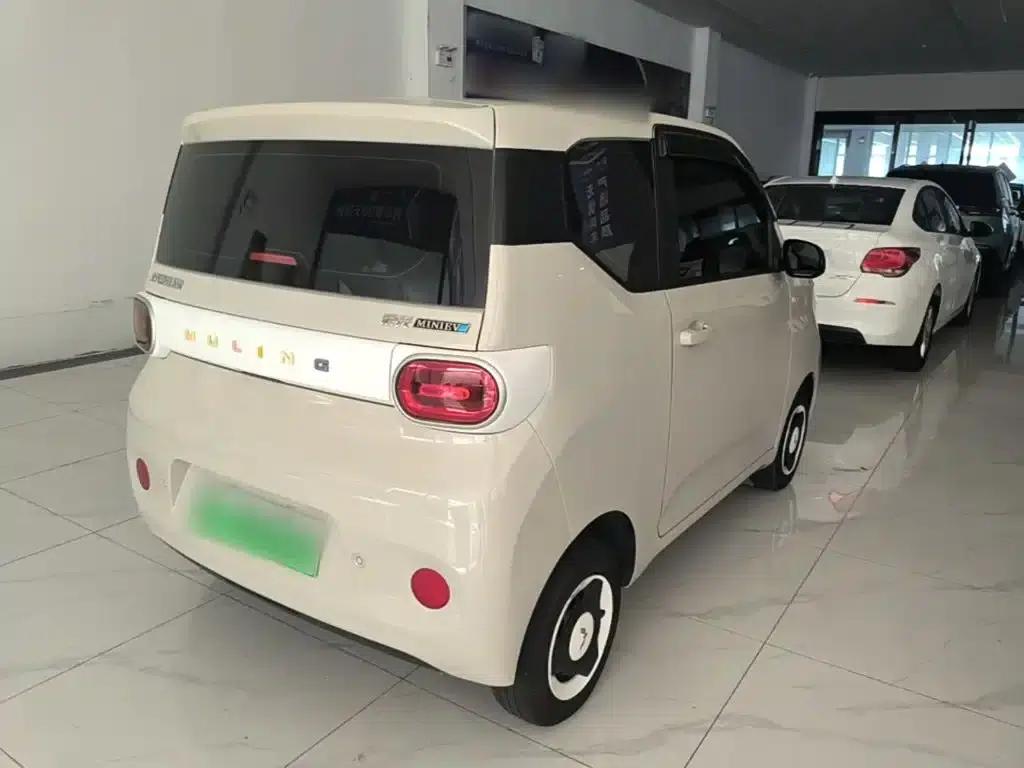 Hongguang MINIEV 2024 Third Generation 215km/h Youth Edition — миниатюра 7