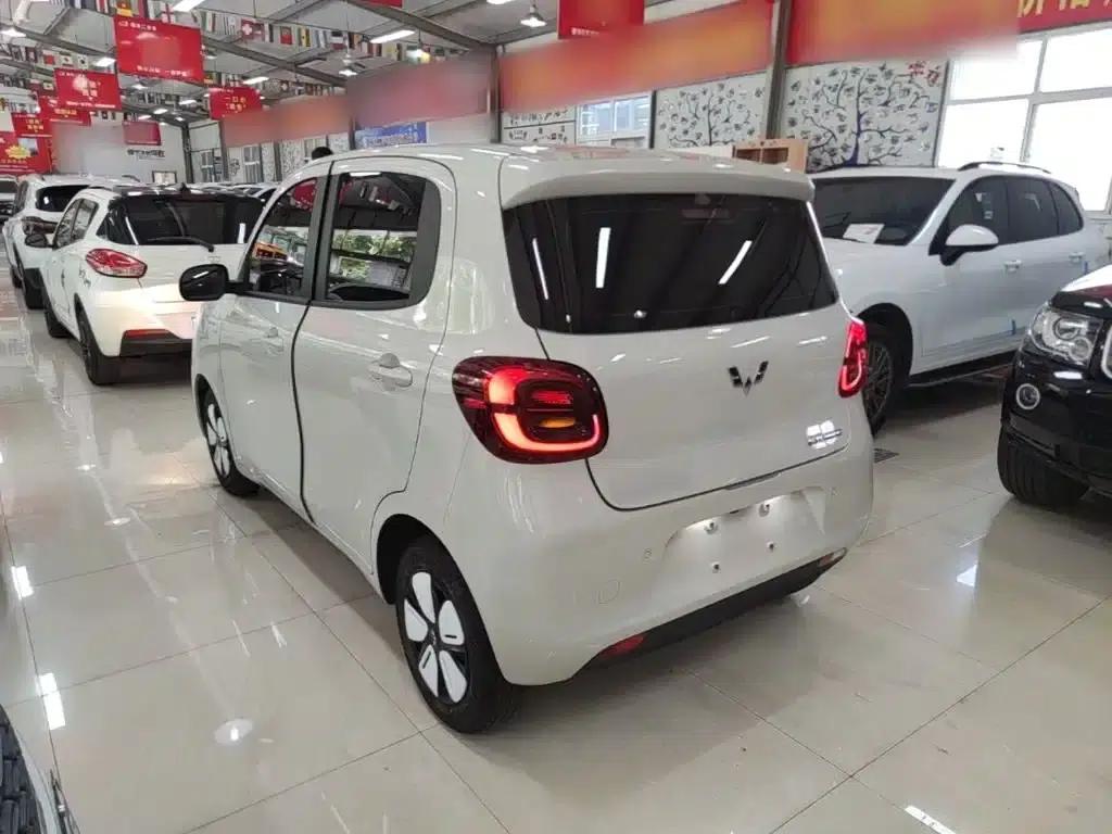 Hongguang MINIEV 2025 Fourth Generation Four-Door Advanced Model — миниатюра 5