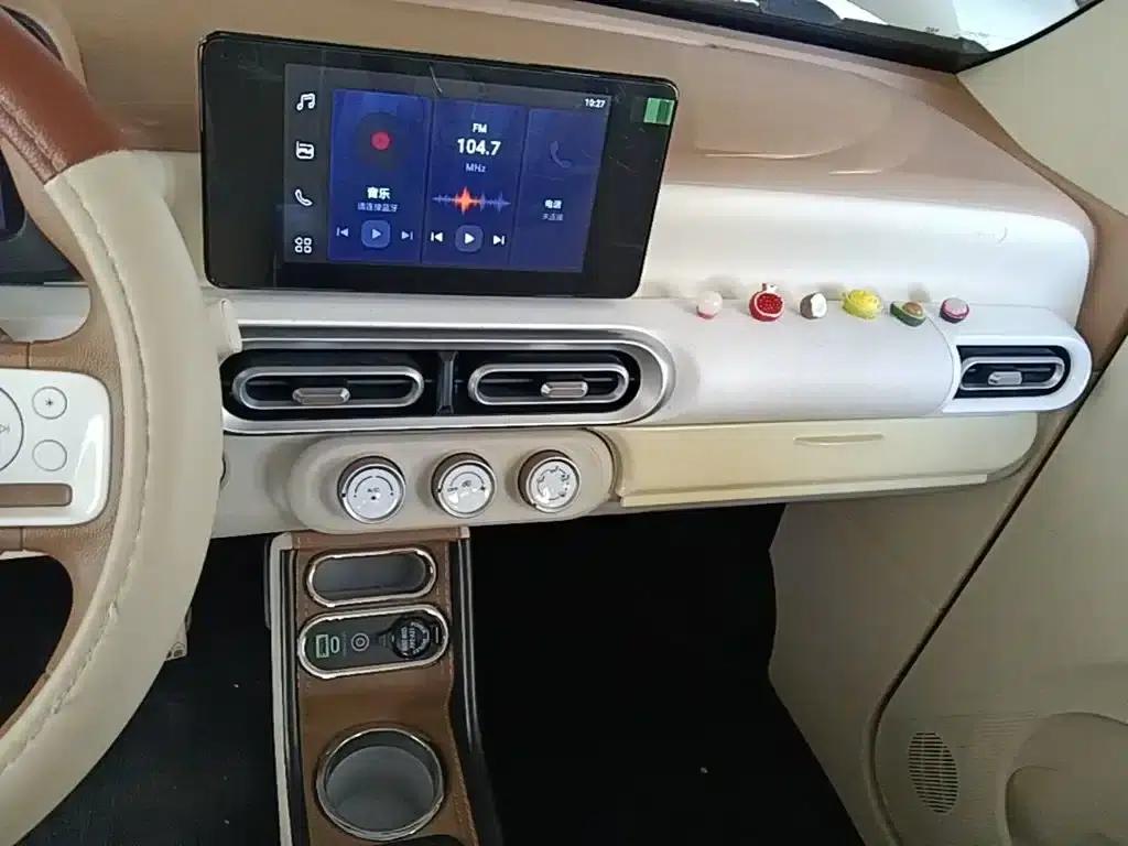 Hongguang MINIEV 2024 Third Generation 215km/h Advanced Edition — миниатюра 13