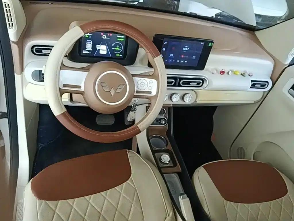 Hongguang MINIEV 2024 Third Generation 215km/h Advanced Edition — миниатюра 10