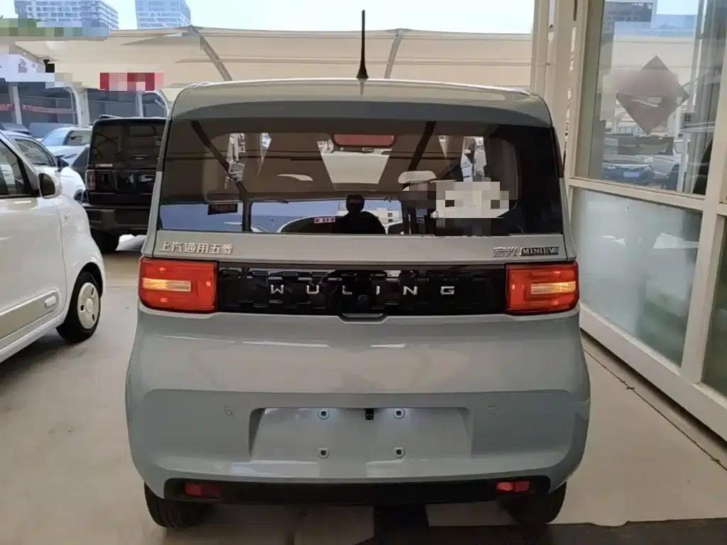 Hongguang MINIEV 2020 Comfort Edition (Ternary Lithium) — миниатюра 6
