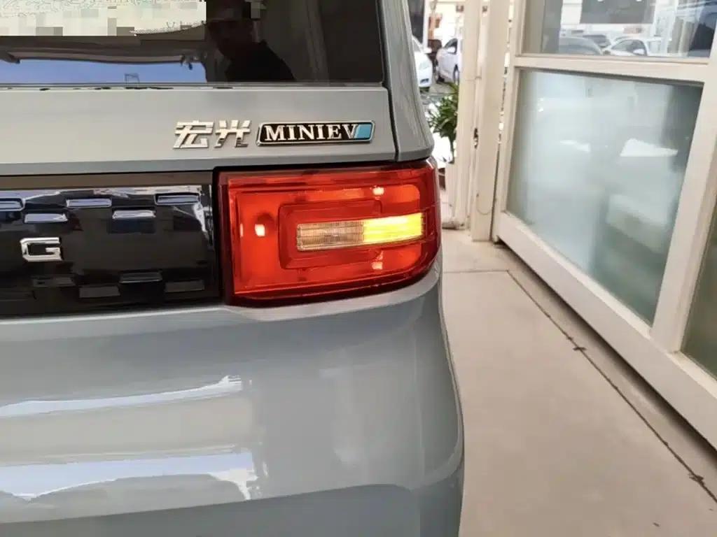 Hongguang MINIEV 2020 Comfort Edition (Ternary Lithium) — миниатюра 8