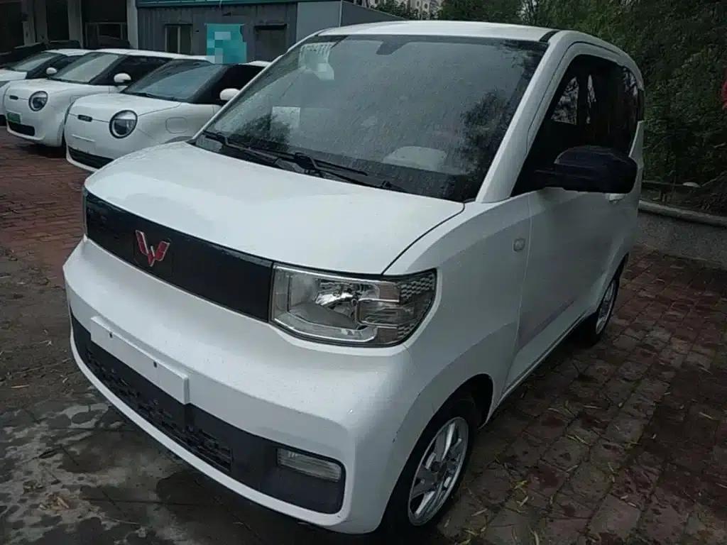 Hongguang MINIEV 2020 Enjoy Edition (Lithium Iron Phosphate) — миниатюра 1