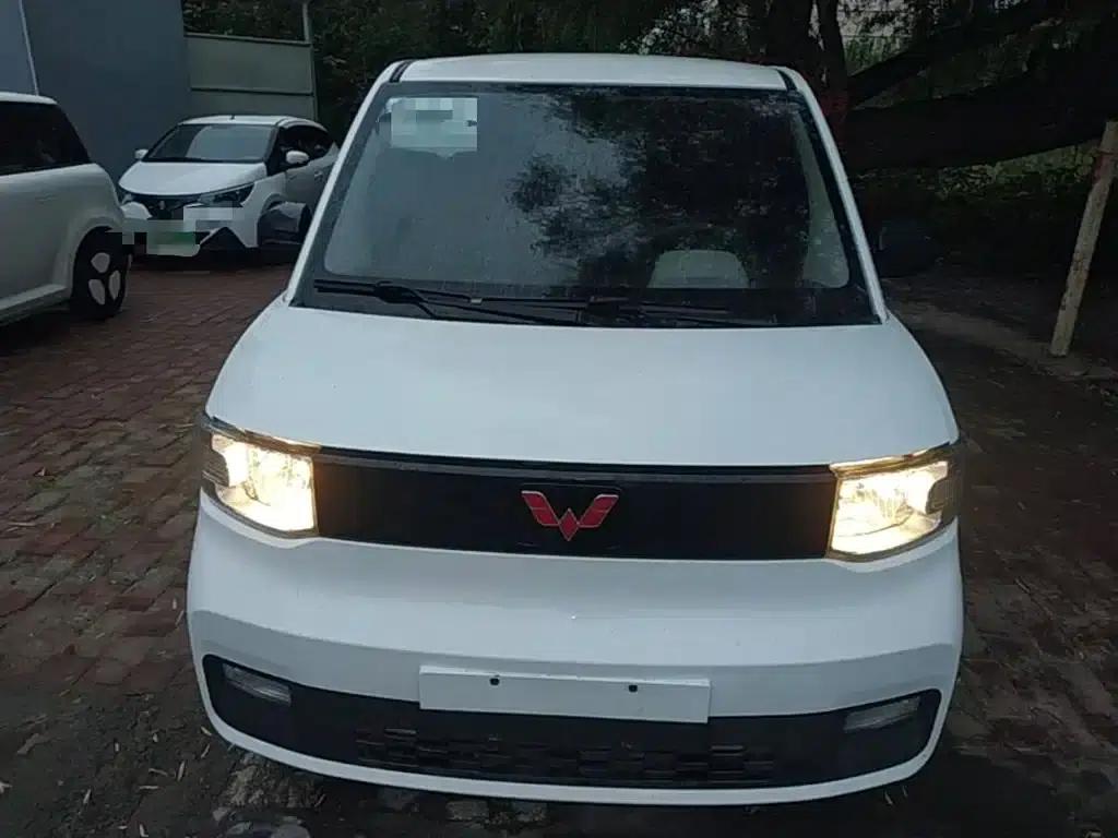 Hongguang MINIEV 2020 Enjoy Edition (Lithium Iron Phosphate) — миниатюра 3