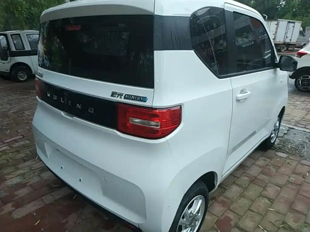 Hongguang MINIEV 2020 Enjoy Edition (Lithium Iron Phosphate) — миниатюра 7