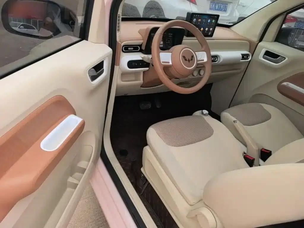 Hongguang MINIEV 2024 Third Generation 215km/h Youth Edition — миниатюра 16