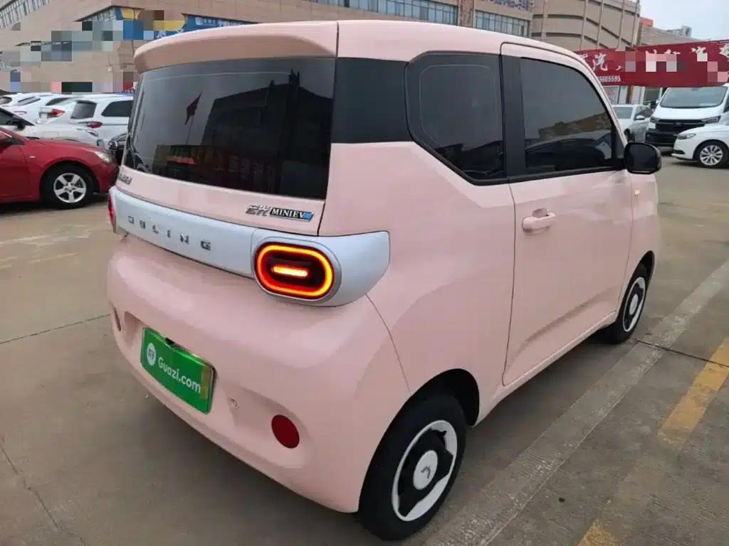 Hongguang MINIEV 2024 Third Generation 215km/h Youth Edition — миниатюра 7